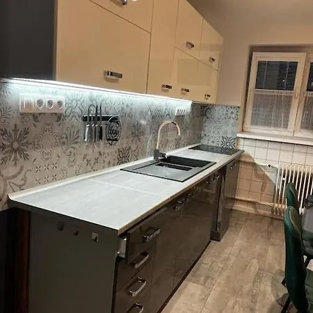 Krasny Byt V Sirsom Centre Mesta Knm Apartment