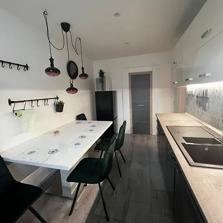 Appartement Krasny Byt V Sirsom Centre Mesta Knm