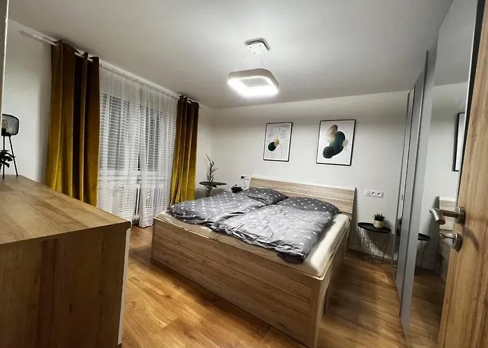 Krasny Byt V Sirsom Centre Mesta Knm *